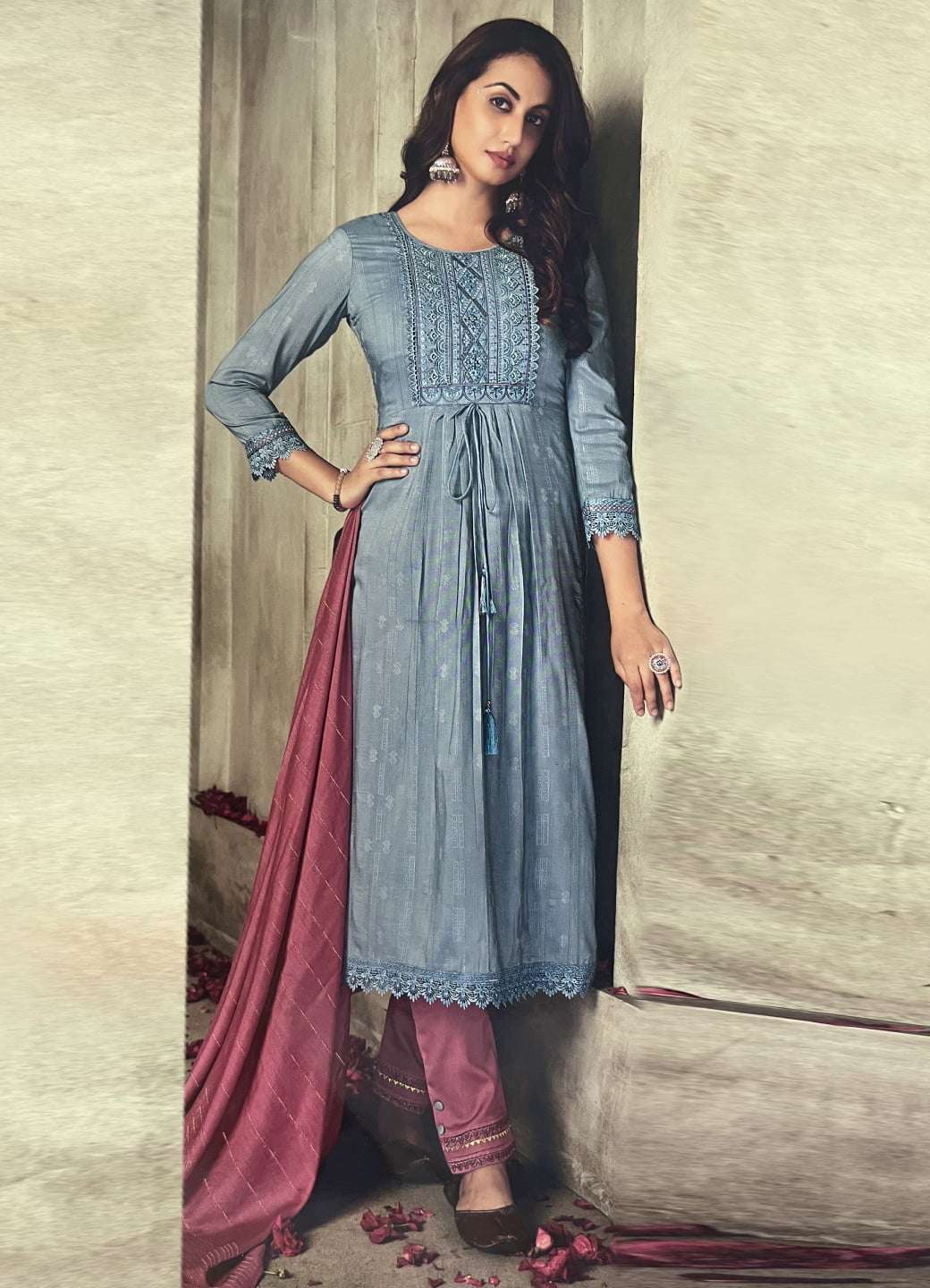 KurtaSet Embroidered Navi