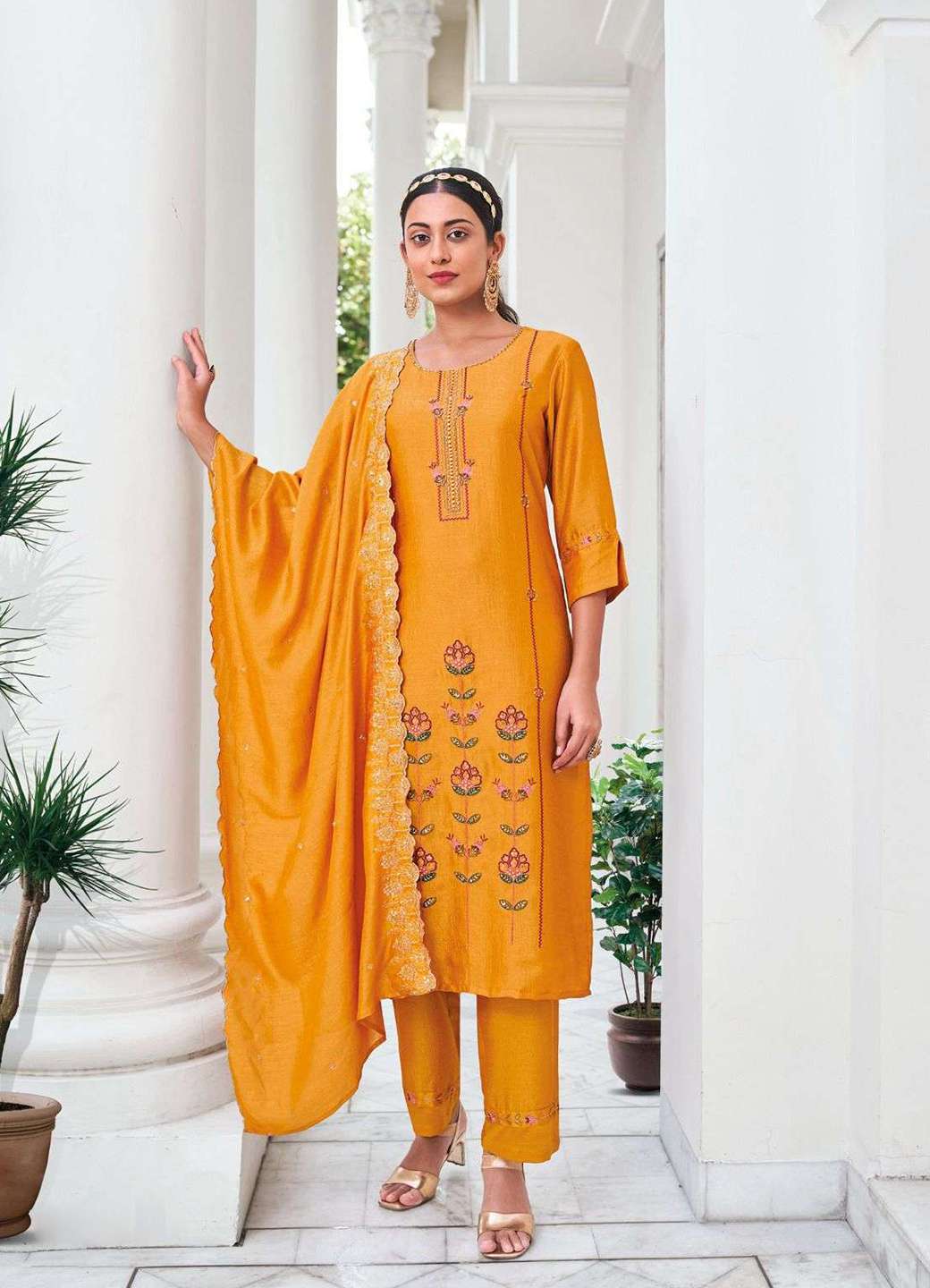 women kurta set lady leela 23