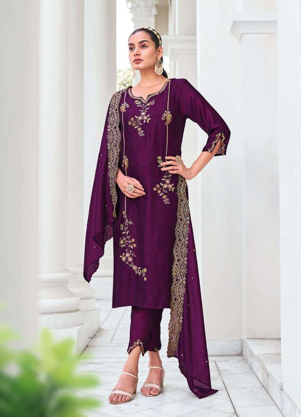 women kurta set lady leela 26