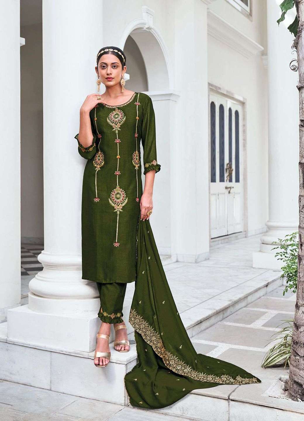 women kurta set lady leela