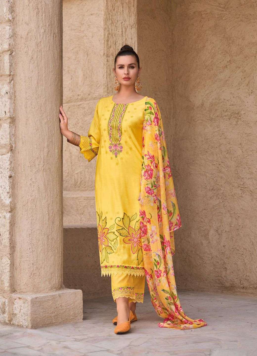 women kurta set-lady leela
