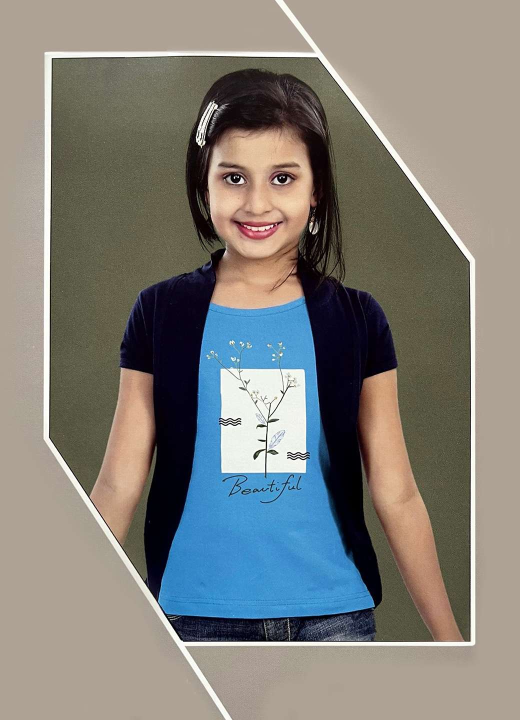 Girls t-shirt with overcoat 15