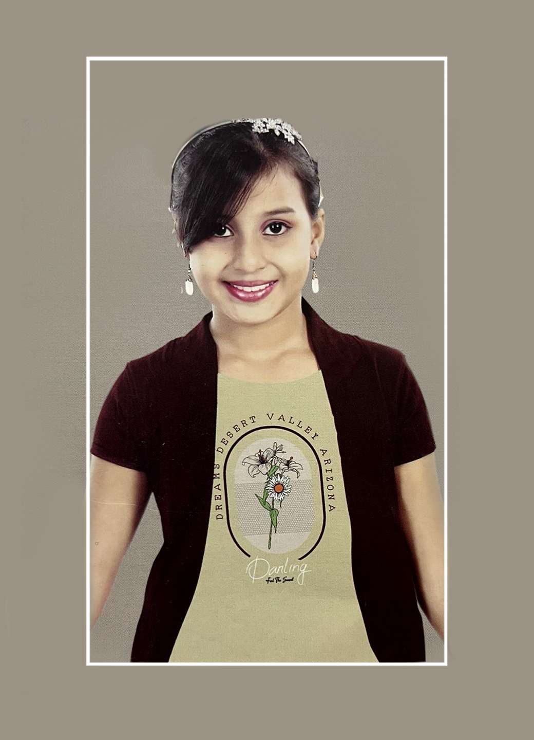 Girls t-shirt with overcoat 20