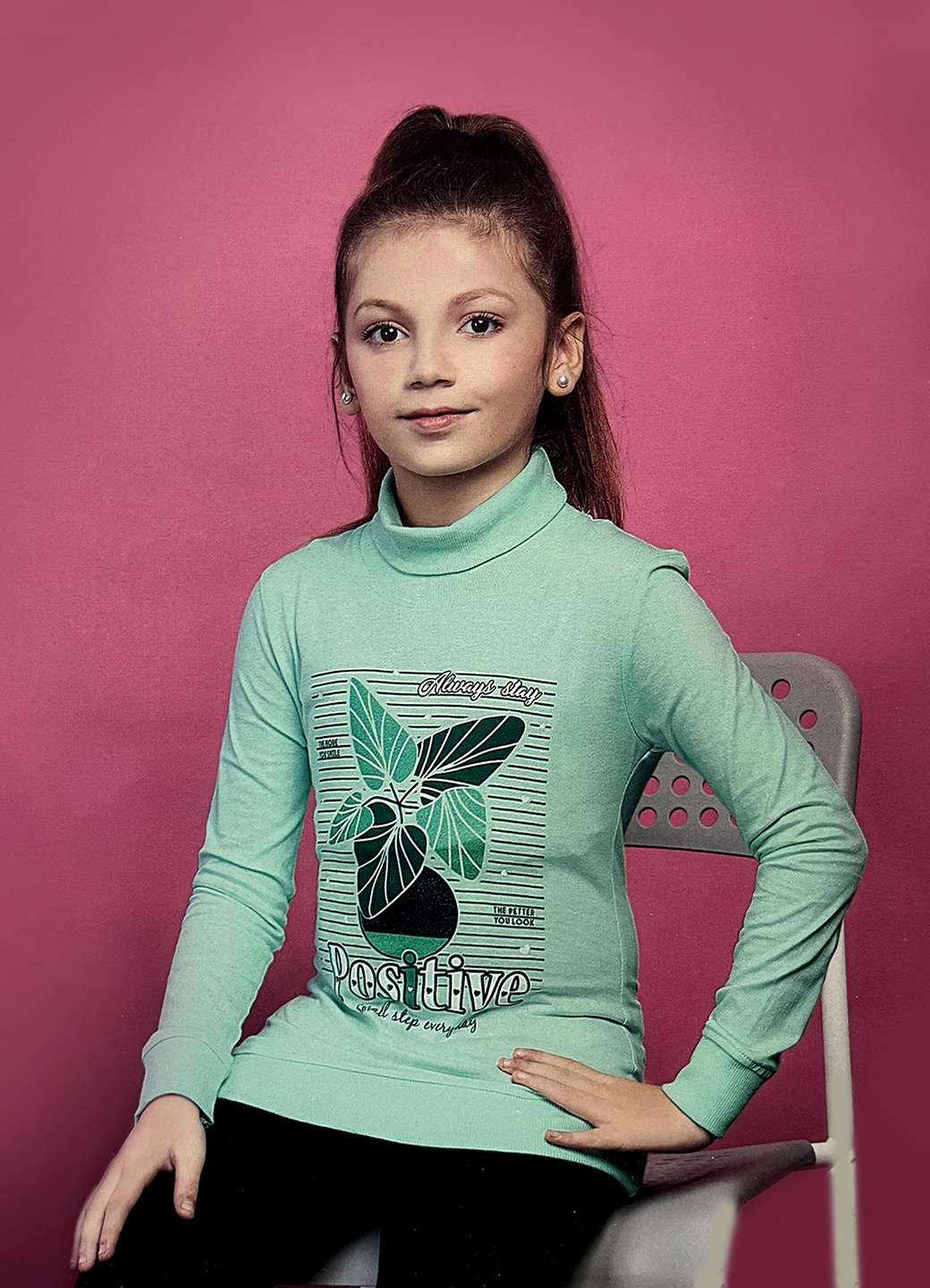 Girls high neck t-shirt 10